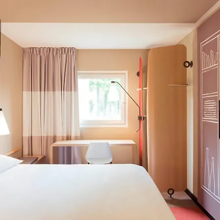 Ibis Centro 2* كويمبرا