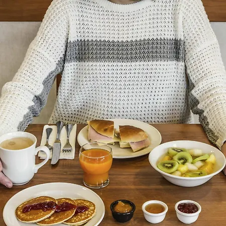 Hotel Ibis Centro 2*