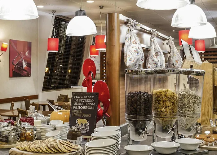 酒店 科英布拉宜必思中心酒店