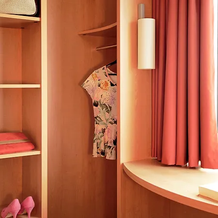 Hotel Ibis Centro 2*