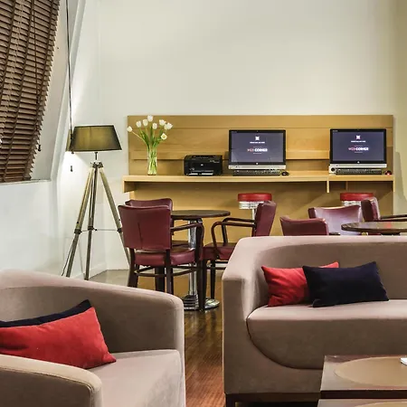 Hotel Ibis Centro 2*