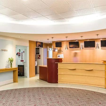 Ibis Centro Hotel 2*
