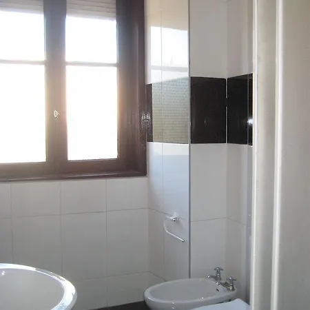 Ibis Centro 2*