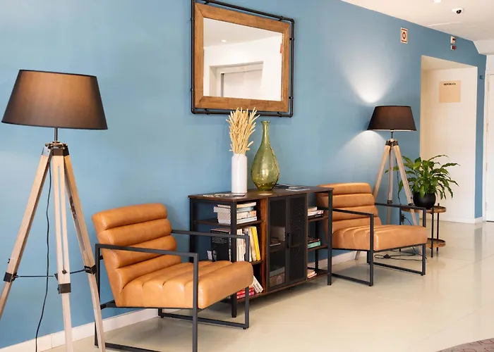 Hotel Ibis Centro 2*